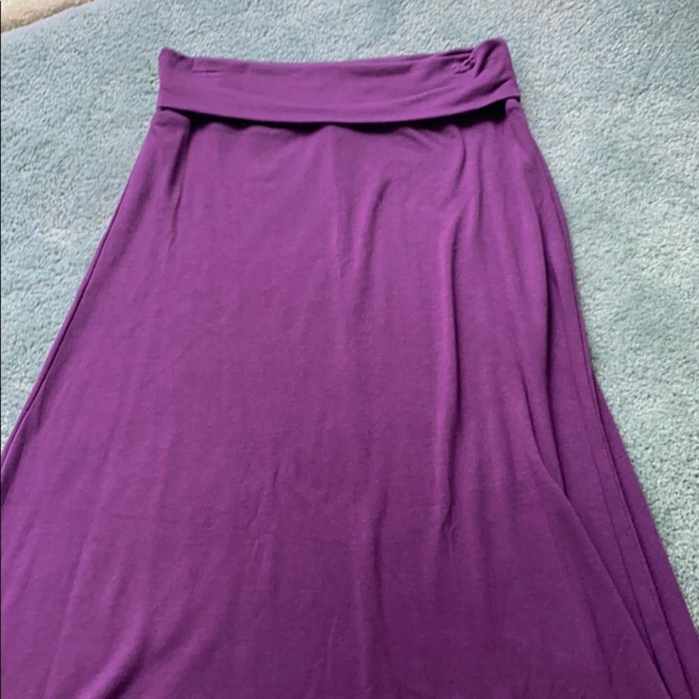 Comfy/flowy maxi skirt